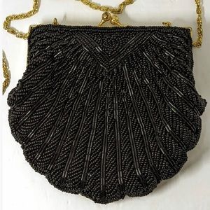 Vintage Black Beaded Clam Shell Evening Bag Cocktail Purse Gold Chain La Regale